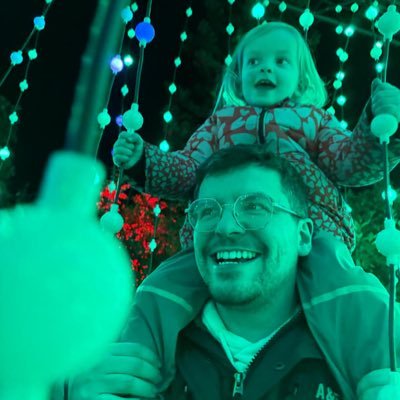 androow09's profile picture. Host/Author of There’s No Place Like Summer Camp 🇺🇸 & Camp America: Second Summer Shenanigans. Author of The Fly Who Flew Too High 🪐. Dad.