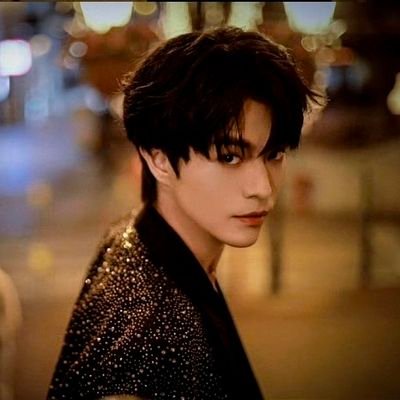 wizcrizzz's profile picture. ⌗𝐦𝐮𝐥𝐭𝐢𝐟𝐚𝐧 .ᡣ𐭩۫ 𝗵𝗶𝗴𝗵 𝗼𝗻 𝗯𝗹 𝗰𝗿𝗮𝗰𝗸 ! ✮ .. 𝘀𝘁𝗶𝗹𝗹 𝗼𝗯𝘀𝗲𝘀𝘀𝗲𝗱 𝘄𝗶𝘁𝗵 #KillToLove . 𝗰𝗿𝘆𝗶𝗻𝗴 𝗼𝘃𝗲𝗿 #XuJin ᰔ