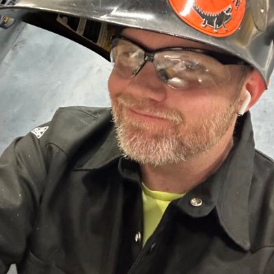 Just_Guy_Now's profile picture. living life one day at a time. as if there is any other way to do it 🤷🏼‍♂️