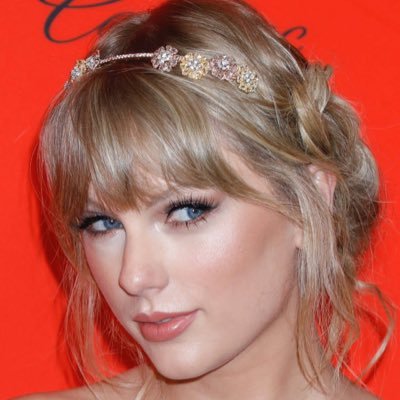 Froanleaf's profile picture. Taylor, Ariana, Fiona, Sabrina, Mitski, Tyla, Chappell, Lana. 21 🩷