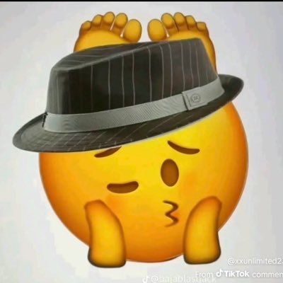 blehhhhh_3's profile picture. 24