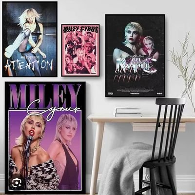 AndreiaPaula24's profile picture. 