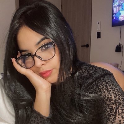 isaospinap's profile picture. tierna , romántica incomprendida