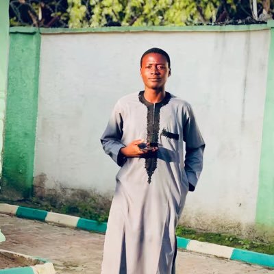 MuhammadMu13587's profile picture. common person (INTROVERT)