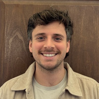 chrisemmett_'s profile picture. Engineer, Chicagoan, etc.