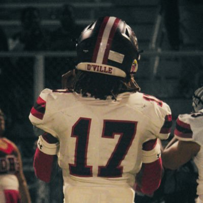 DeCaleb_Green17's profile picture. Donaldsonville High | #4 EDGE in Louisiana class of 2027 | 6’5 185lbs | 4.85 40 yard dash | 225.717.3251 |decalebgreen65@gmail.com | Head Coach-@coacher9