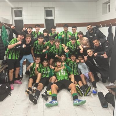 Niilo_9's profile picture. Entrenador UEFA A - @CDTEDEON U19. Ex: CD Azkoyen, @SDLogrones, @CDPradejon, @CD_Belchite97 (Asc a 3ªRFEF)... Máster Prep Física & Scouting. Kick Boxing - MMA.