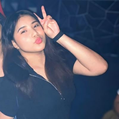 Mariagelene_'s profile picture. Don't push too hard, it's a trap