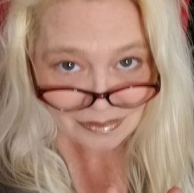 lanechanged's profile picture. ᴘᴇᴀᴄe•ꜱᴀʀᴄᴀꜱᴍ•ᴅɪʀᴛʏᴍᴀʀᴛɪɴɪꜱ           ₘᵢₗdₗy ᵢₘₚᵣₒₚₑᵣ ₛₒₘₑₜᵢₘₑₛ                            eх-pro ғιɢυre ѕkαтer &mom
 #ProChoice #TheGOPsux