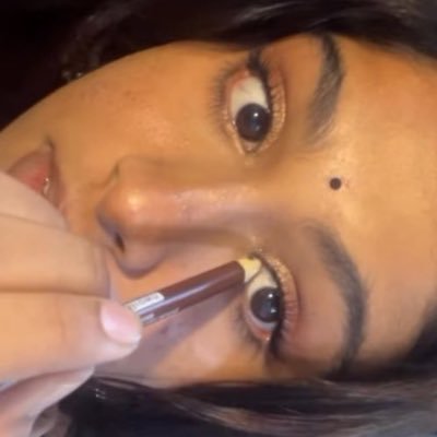 urdadsmotorb0at's profile picture. im a star how could i not shine