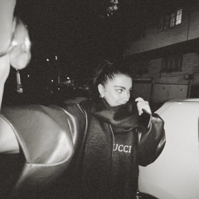 ElinNamii's profile picture. Liliiiis acc:)