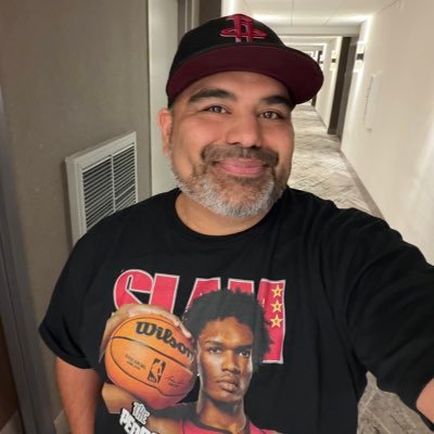 PNav57's profile picture. Paul/PNav | 7th Generation Texan | #Astros ⚾️ #AllFire #Aggies👍🏽 #HTownMade #VegasBorn