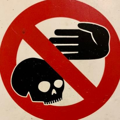 FormerlyBigDave's profile picture. I was once @BigDaveEsq... 

I also curate Augustus Byrne & Nicolas Pentecost.