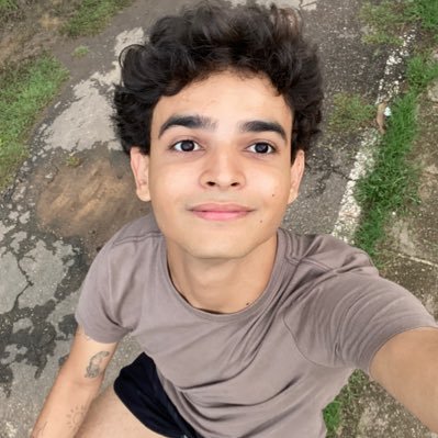 rruangb's profile picture. Sou filho unico tenho minha casa pra olhar.