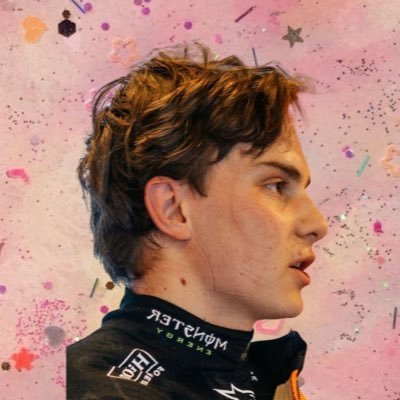 p1astrified's profile picture. 