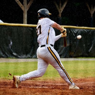 MasonCornell27's profile picture. 2027⚾️🏃‍♂️/ 6'2 215/@CanesMidwest/ 21'1 Long Jump and 40+ Triple Jump/ 4.0 Gpa