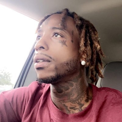 malykfrmdamist's profile picture. come check out my 3rd foot lil mama