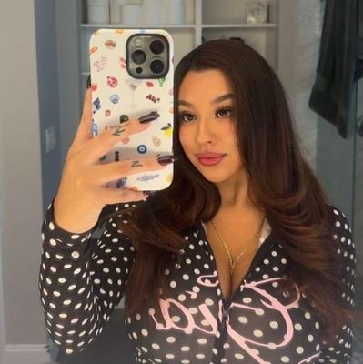 yellaannett43's profile picture. 