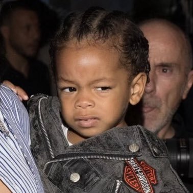 starboyhals's profile picture. listening to lofi beats and playing tlou