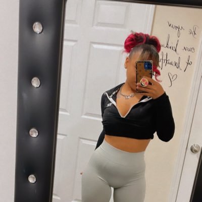 TinyTheGhee's profile picture. | https://t.co/OiHgjcPKi1 | . https://t.co/xjhQXlDVVj