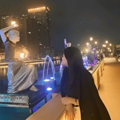 FaithH1974's profile picture. Fashion designer by passion👗
Investor by choice💼
Driver by thrill🏎
Yogi by soul🧘‍♀️
🇻🇳🇺🇸