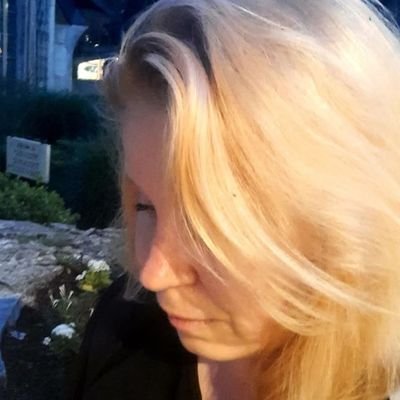 HeliK78's profile picture. Live chat moderator for @TwinParanormal, @OfficialJaskoYT, @ItsTomographic, @cjfaison etc. 📸 👻🎻🎶🖋