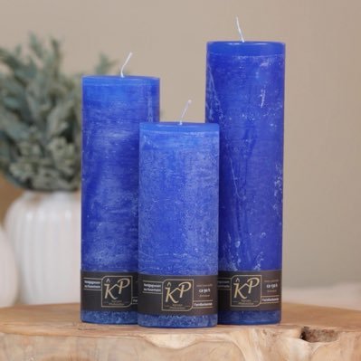 Tarotread0's profile picture. just message me with your favorite color and your zodiac sign for the reading