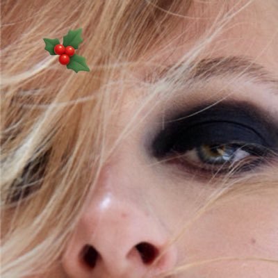 Be11akindofthng's profile picture. Rebel with or without cause 👊🏻#protectchildhood   https://t.co/aONYB5TJPH