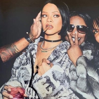 FashionCartier's profile picture. DM for a FB Or N4N @weracoreee @skylerthebestie @N0rthsiidee @AdrianCodc @MeloStillServin @Godiojedarr @exodus_1629 @PengPantheress @bbylaneybear @LeyaDolly