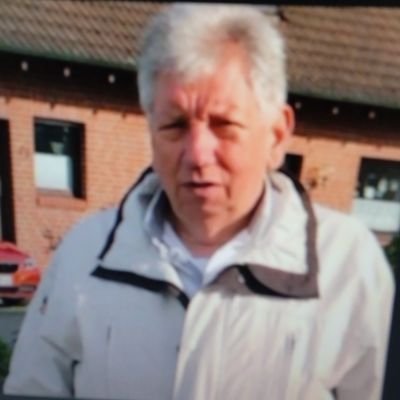 tic_cosmic49728's profile picture. Cosmetic company