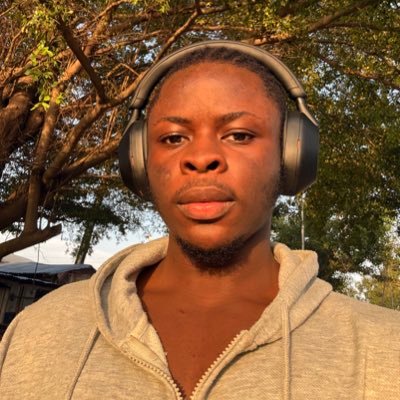 chris__emma's profile picture. 