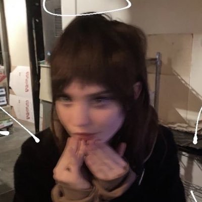 lovesoapy_'s profile picture. 23 ——— what a festive evening this has become.