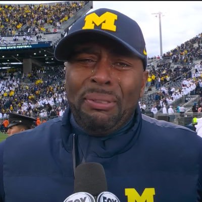 _Sneakerhead_'s profile picture. Bob Barker for The #1 Black Led #NASCAR Podcast @VLVibesPodcast @n❌paonline ❌ember (LH44 RC71 BW23 ) THE Ohio State University #RaiseHail