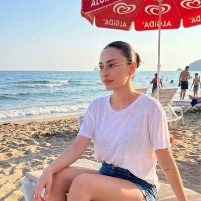 kuskumsun's profile picture. esmer blackberry