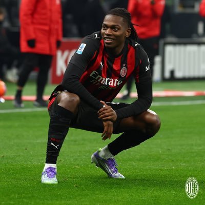 dmmvl243's profile picture. j’aime le football ⚽️ 👨🏿‍💻 @inside_foot243