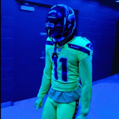 SEAHAWKSGTNEXT's profile picture. I like the Seahawks Blazers Ducks Redsox Lakers Chargers Herb defender Honest Lamar fan Lebron is the 🐐 also The Weeknd is the 🐐 Bo nix enjoyer WWE enjoyer