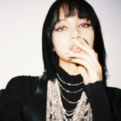 commepaasdeuux's profile picture. it’s not hype baby make you rock hard