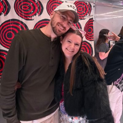 afterglowabby_'s profile picture. abby with the hot tub | FL | 23 | taylor swift, big time rush, and more | tn x 3 | eras x 5