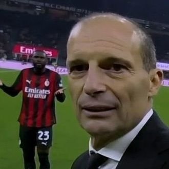 Rade_Bruyneiano's profile picture. @acmilan ❤️🖤 | Rade Krunic campione d'Italia