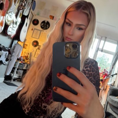 ZoeeJayne1's profile picture. Tranmere Rovers ⚽️ ✨ https://t.co/mM2nkShDZh 

https://t.co/oLBNyUDeER
