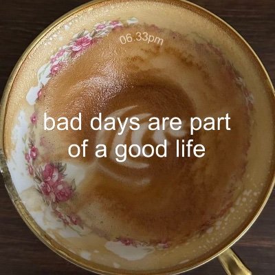 Silenceismyhom's profile picture. 