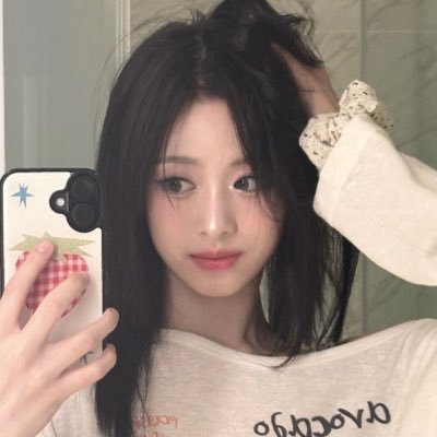 erensimpsss's profile picture. ☦︎ | FREE PALESTINE 🇵🇸 | enha/illit/ive 🇷🇴🇩🇿🇫🇷