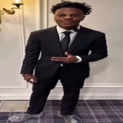 Lakzoff's profile picture. un ketur de cité simple