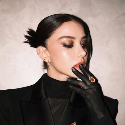 sevilay836's profile picture. 💛♥️ GALATASARAY 💛♥️

Parody account

Hepimiz pelo'nun fakeleriyiz 😎 #TekKrallık