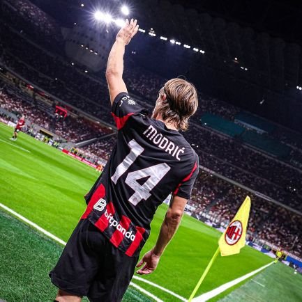 maiunguwa_jr's profile picture. So which of the favours of your lord will you deny?
|MUFC❤❤❤|  |Forza Milan❤️ |#Lake show
|Balewite| Campione d'Italia 2021/2022🏆😍 Idemooo Nole #24🐐😍