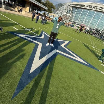 k9daniels's profile picture. #K9Unit , #9ME , #Lakers , #Eagals snapchat-reggiek9regg #IJWBF