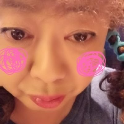emihanagdnoyome's profile picture. スマートフォン2台で書いてます。
北朝鮮とロシアのクオーターで、セブンイレブンのパートさん
🌹日本のはな
(*^^*)🌹🌸
https://t.co/SxRiW9cNPU