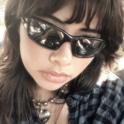 love4byersz's profile picture. freak 4 multifandom #voltrontwt #911twt #sttwt