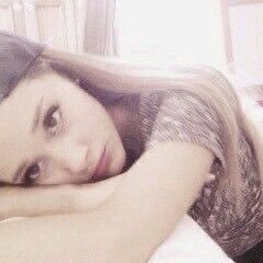 curlysita's profile picture. i just want u @vicursedd :3