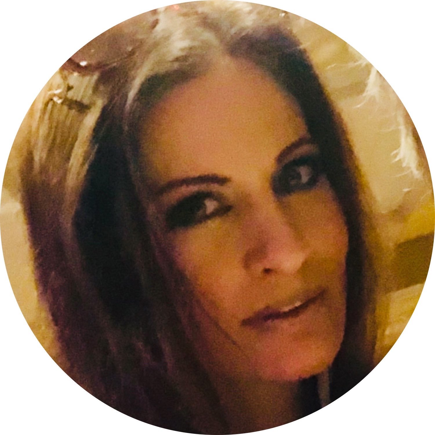 SwissCosMom25's profile picture. 